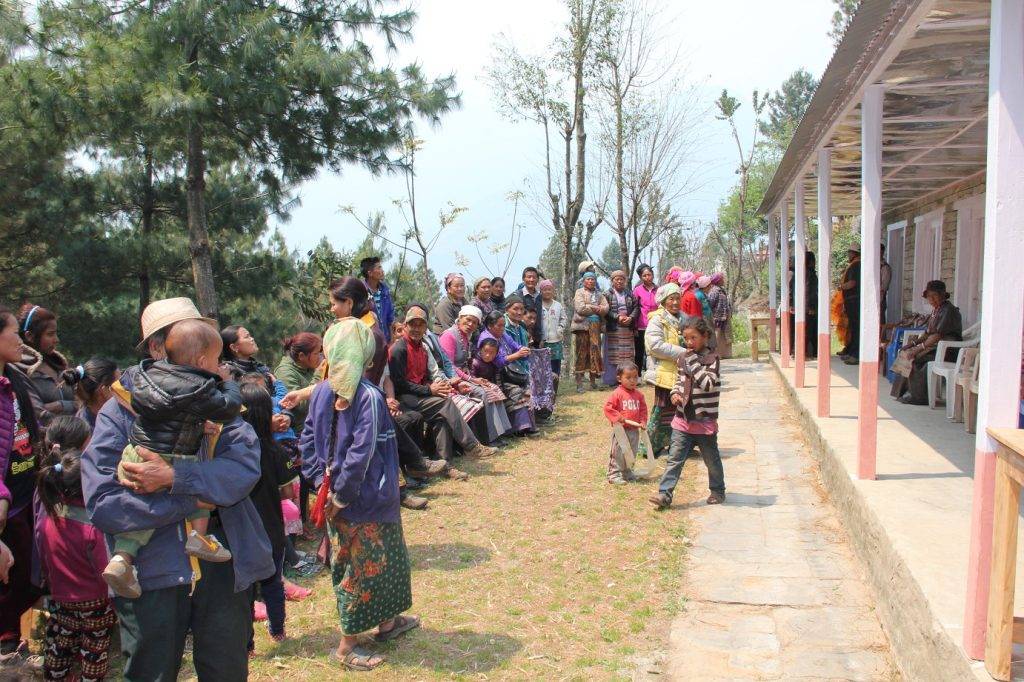 sherpas-using-the-medical-clinic-in-bumburi-1024x682